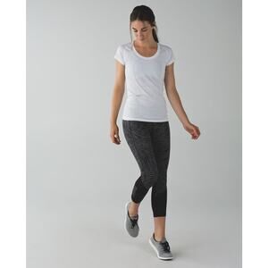 Lululemon Pace Rival Crop Full-On Luxtreme Leggings Stripe Play Slate Black sz 6